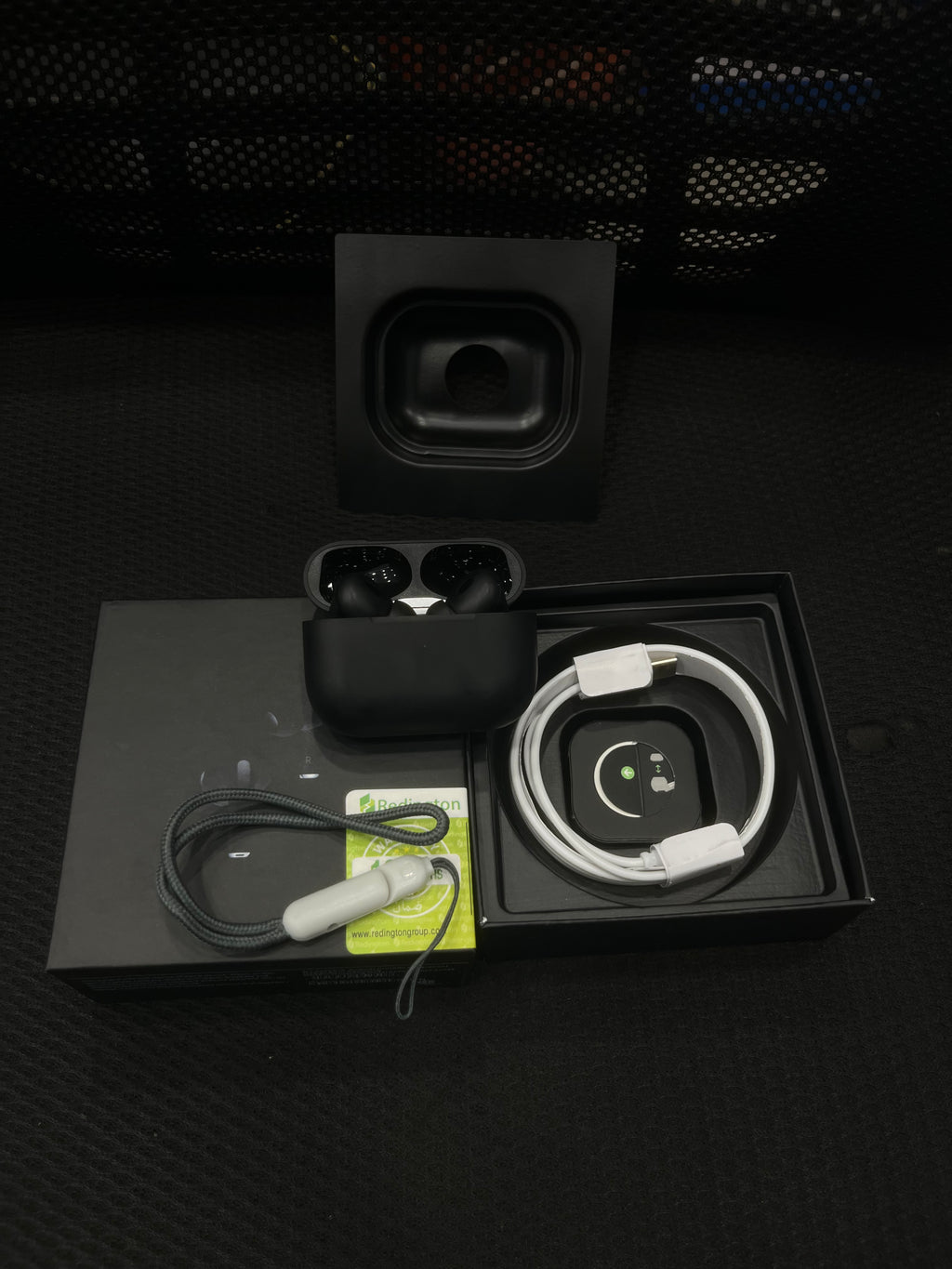 AIRPODS PRO 2 BLACK
