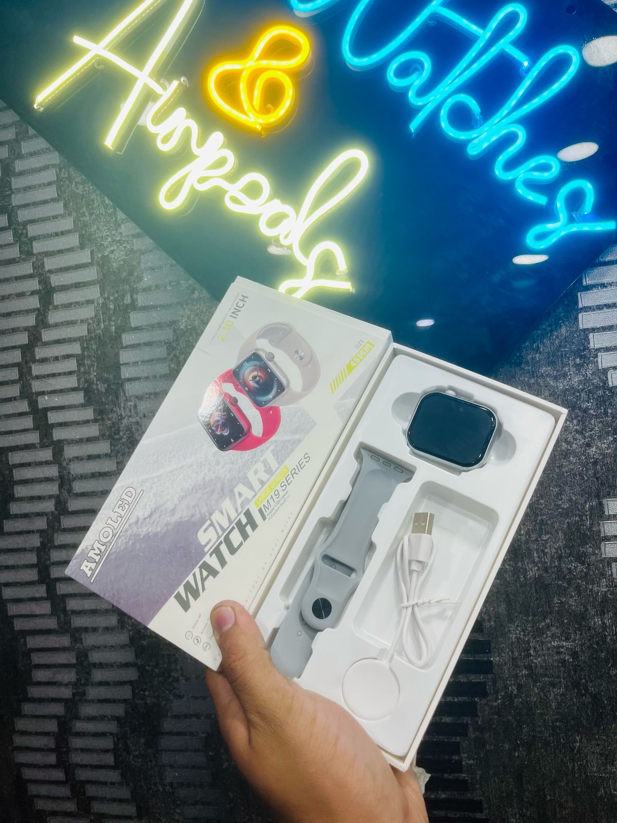 M19 Series Smartwatch With Amoled Display
