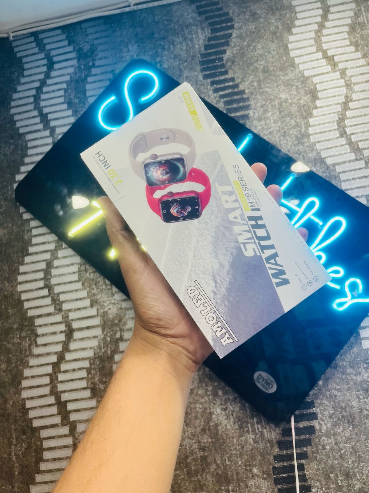 M19 Series Smartwatch With Amoled Display